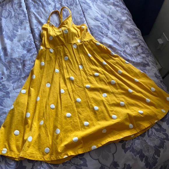 Yellow polka dot